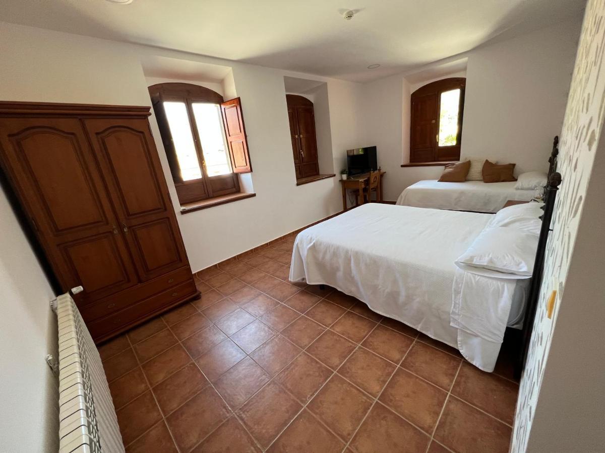 Hostal Villa El Colmenar Mombeltrán エクステリア 写真