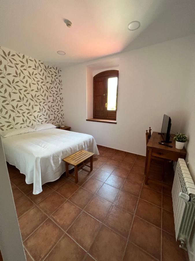 Hostal Villa El Colmenar Mombeltrán エクステリア 写真
