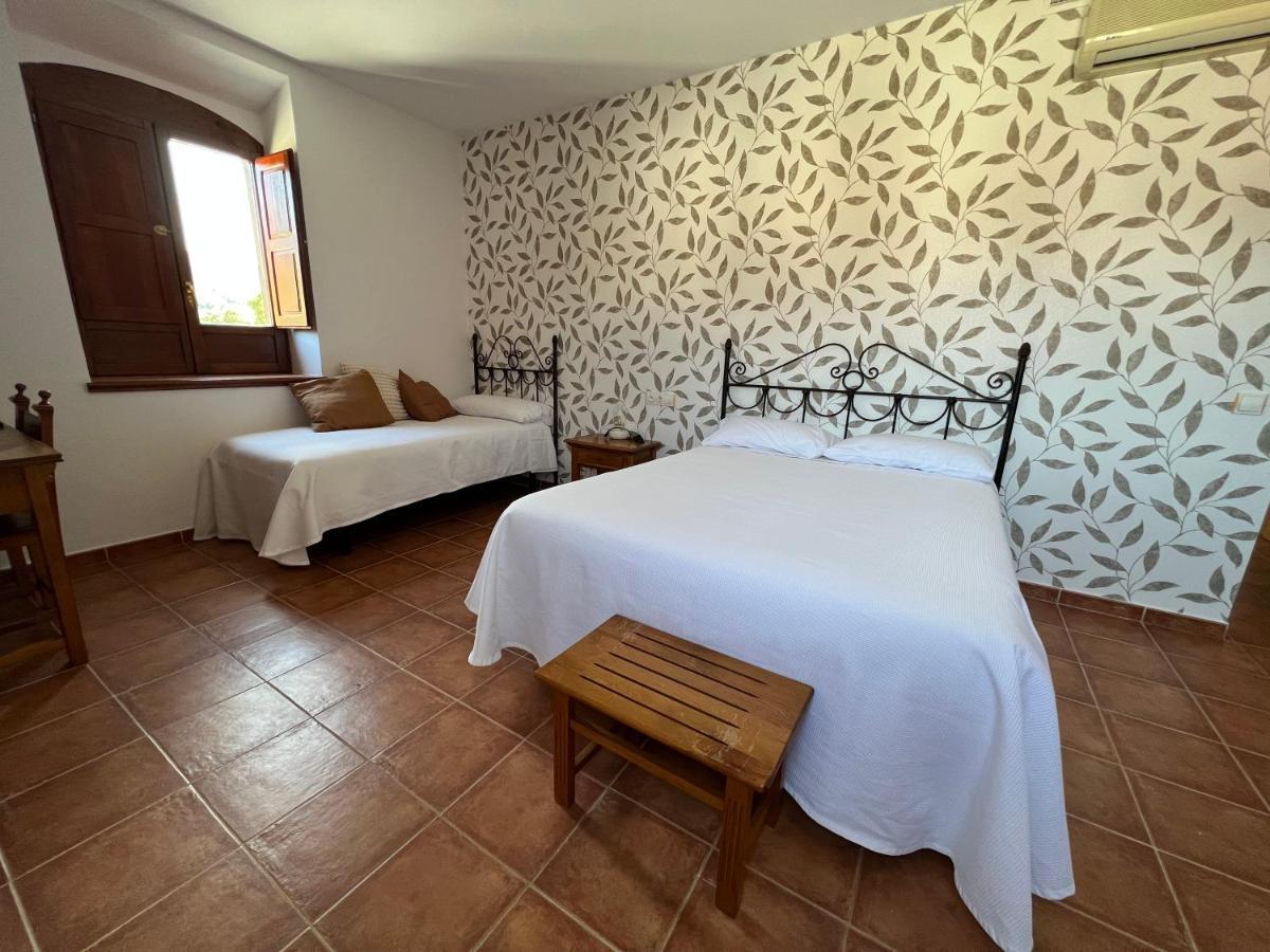 Hostal Villa El Colmenar Mombeltrán エクステリア 写真
